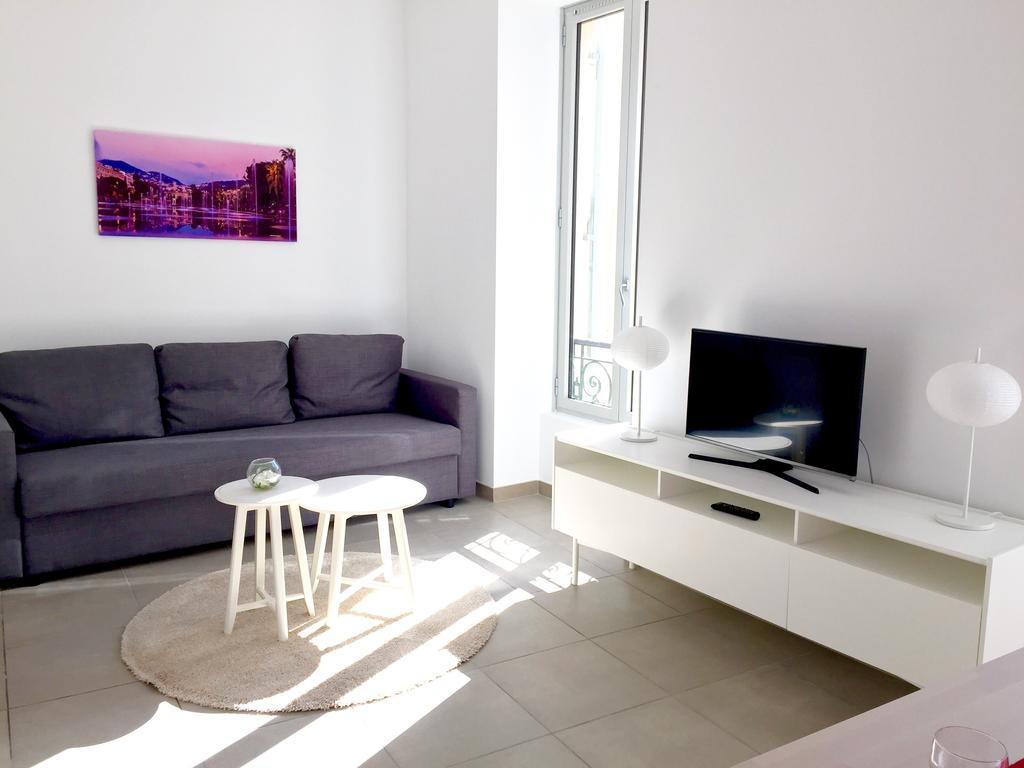 Le Cedre Bleu Apartment นีซ ภายนอก รูปภาพ